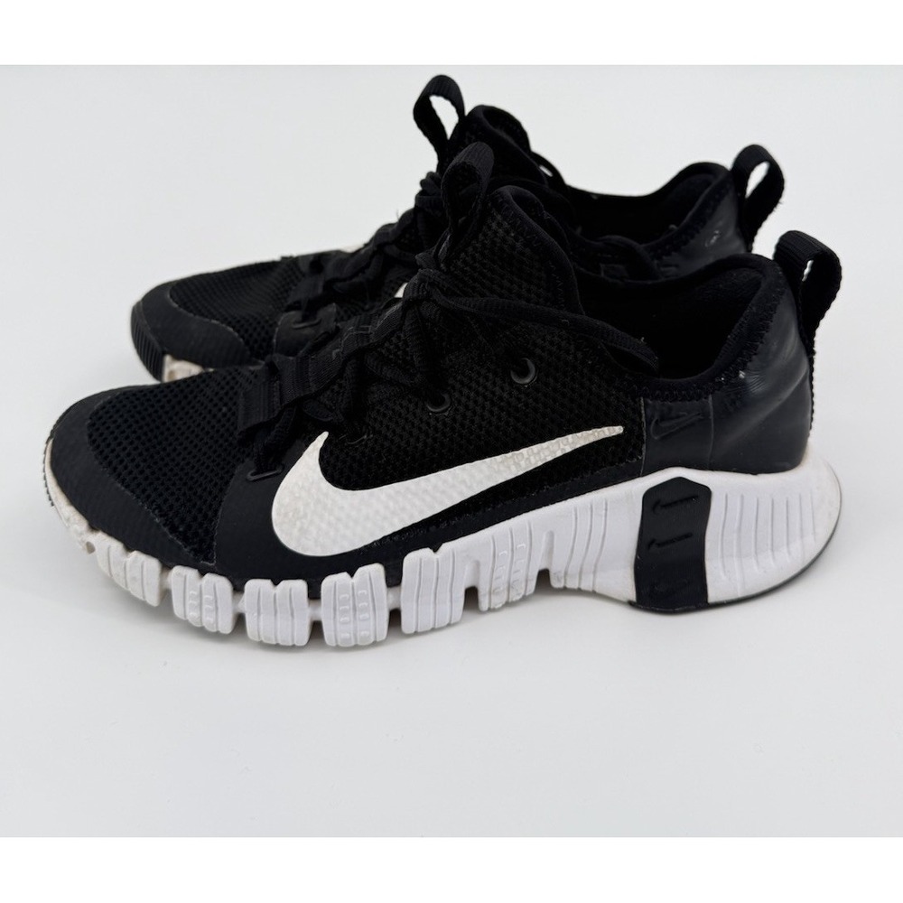 Nike Free Metcon 3 Shoes Women's 8.5 Black White Athletic Training Sneakers